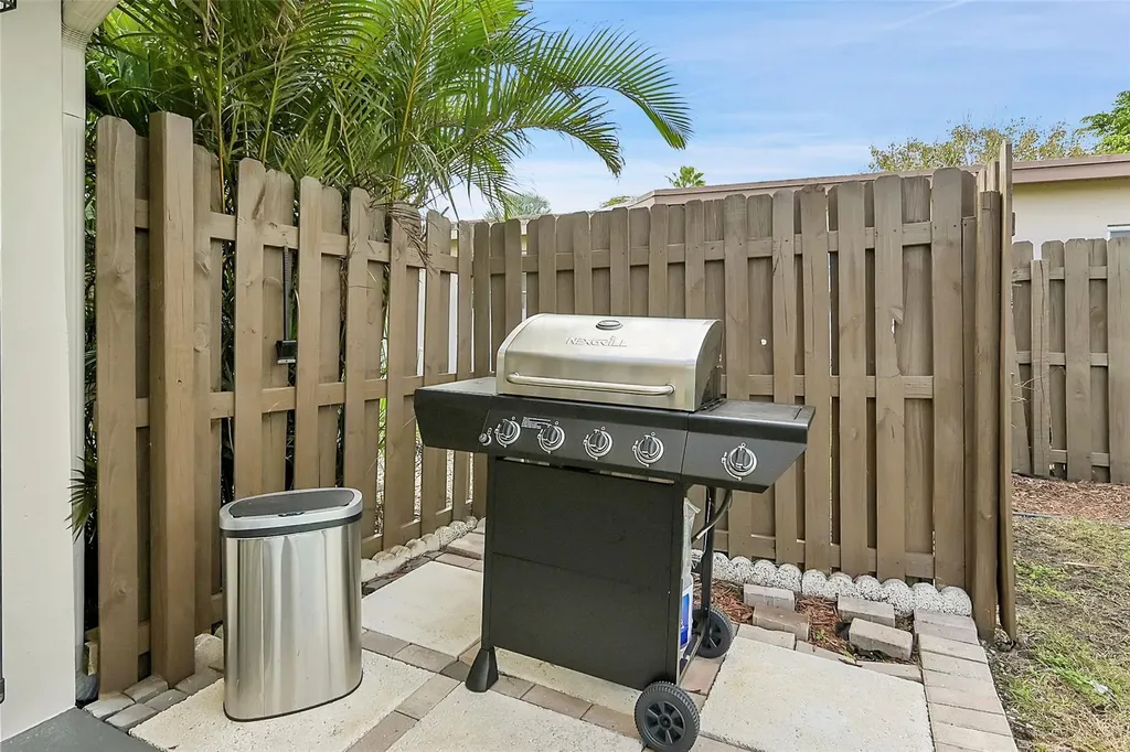1029 SE 14th Street Deerfield Beach FL 33441