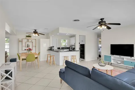 1029 SE 14th Street Deerfield Beach FL 33441