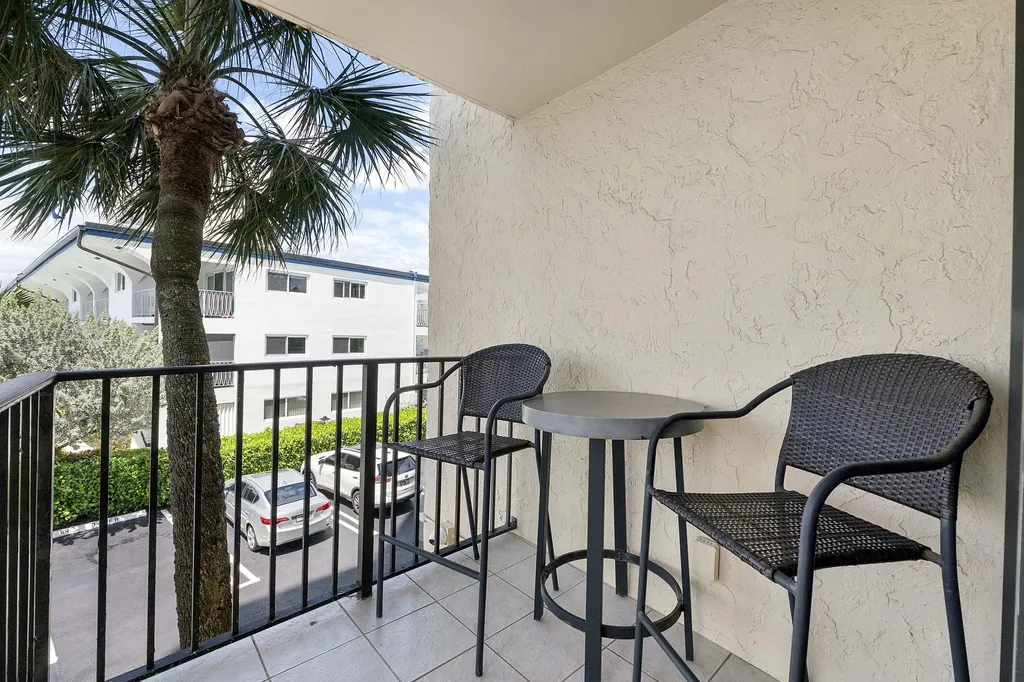 501 N Riverside Drive Pompano Beach FL 33062