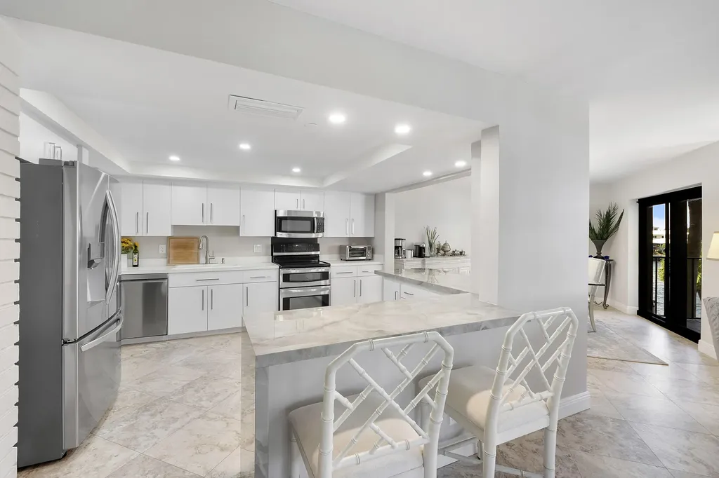 501 N Riverside Drive Pompano Beach FL 33062