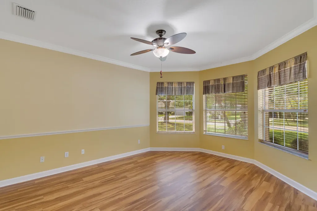 5370 E 1st Square SW Vero Beach FL 32968