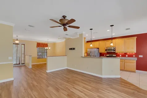 5370 E 1st Square SW Vero Beach FL 32968