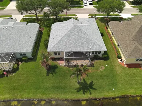 5370 E 1st Square SW Vero Beach FL 32968