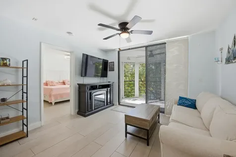 3138 Via Poinciana Lake Worth FL 33467