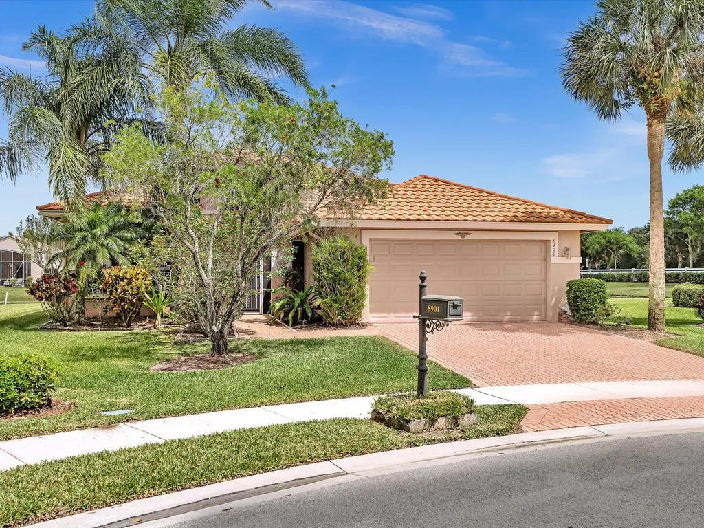 8901 Agliana Circle Boynton Beach FL 33472