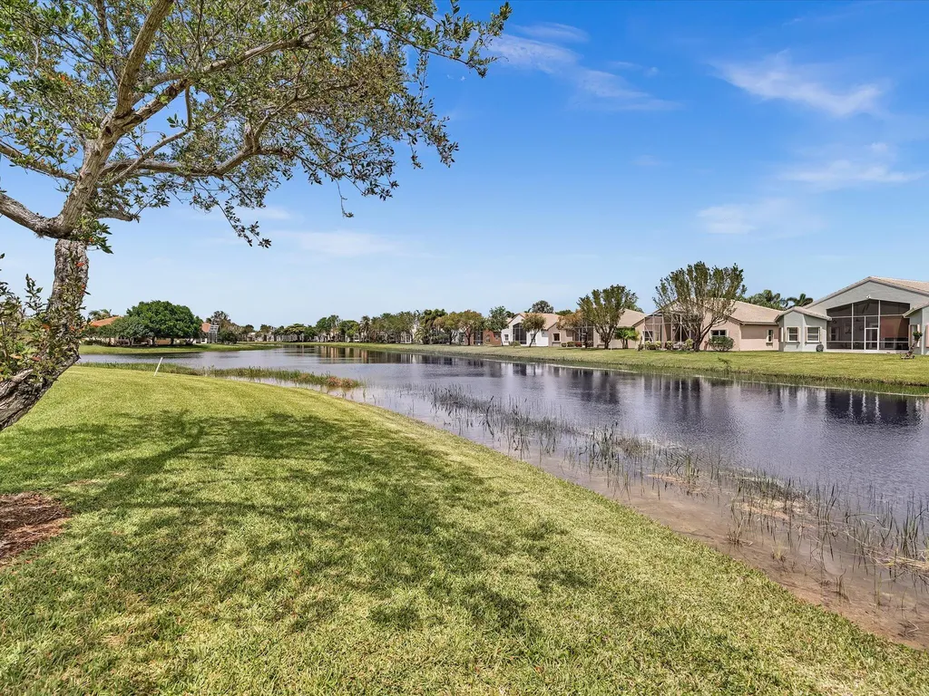 8901 Agliana Circle Boynton Beach FL 33472
