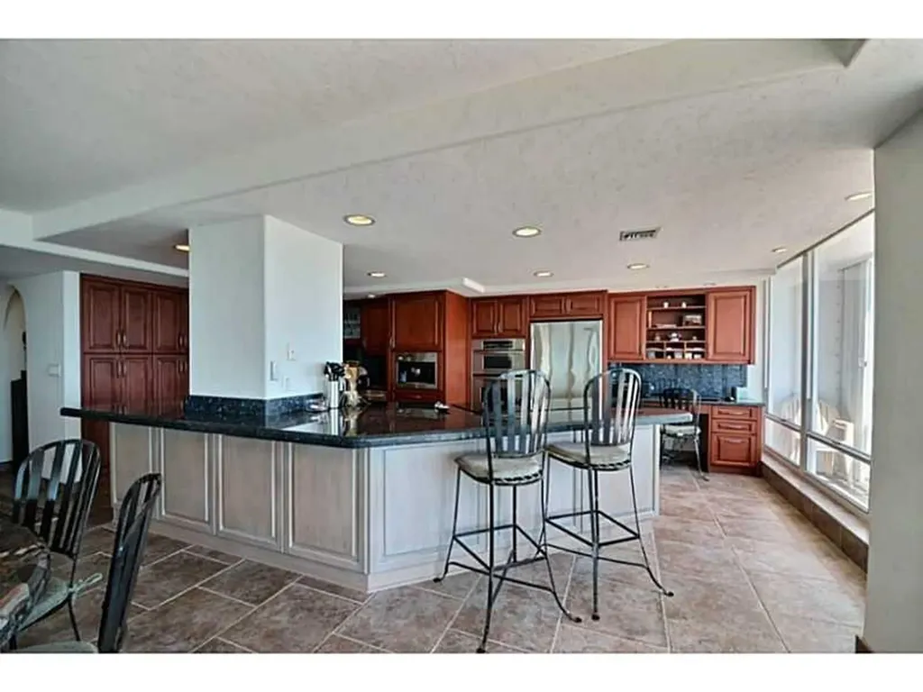2200 S Ocean Lane Fort Lauderdale FL 33316