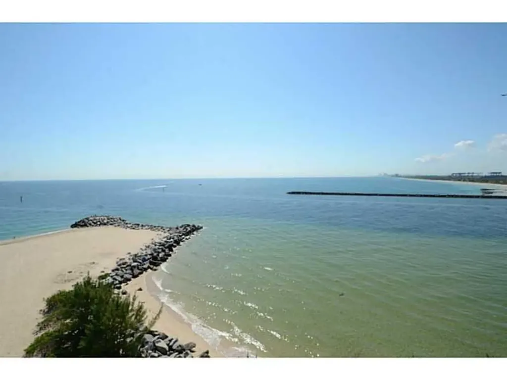 2200 S Ocean Lane Fort Lauderdale FL 33316