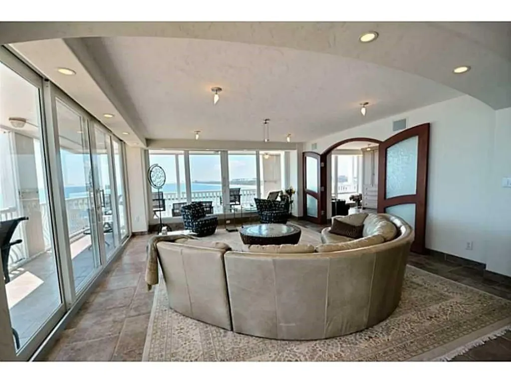 2200 S Ocean Lane Fort Lauderdale FL 33316