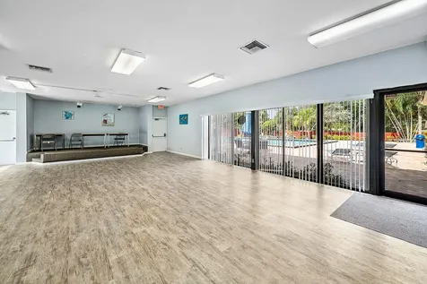 2900 SW 22nd Circle Delray Beach FL 33445