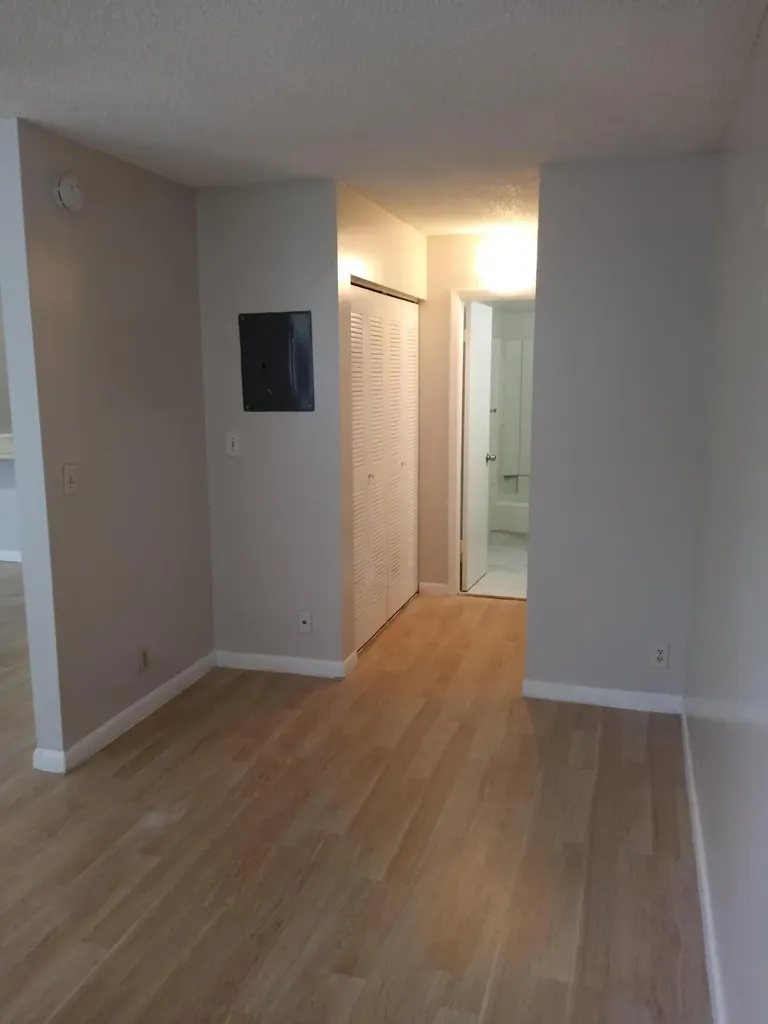 2771 Riverside Drive Coral Springs FL 33065