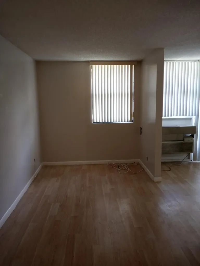 2771 Riverside Drive Coral Springs FL 33065