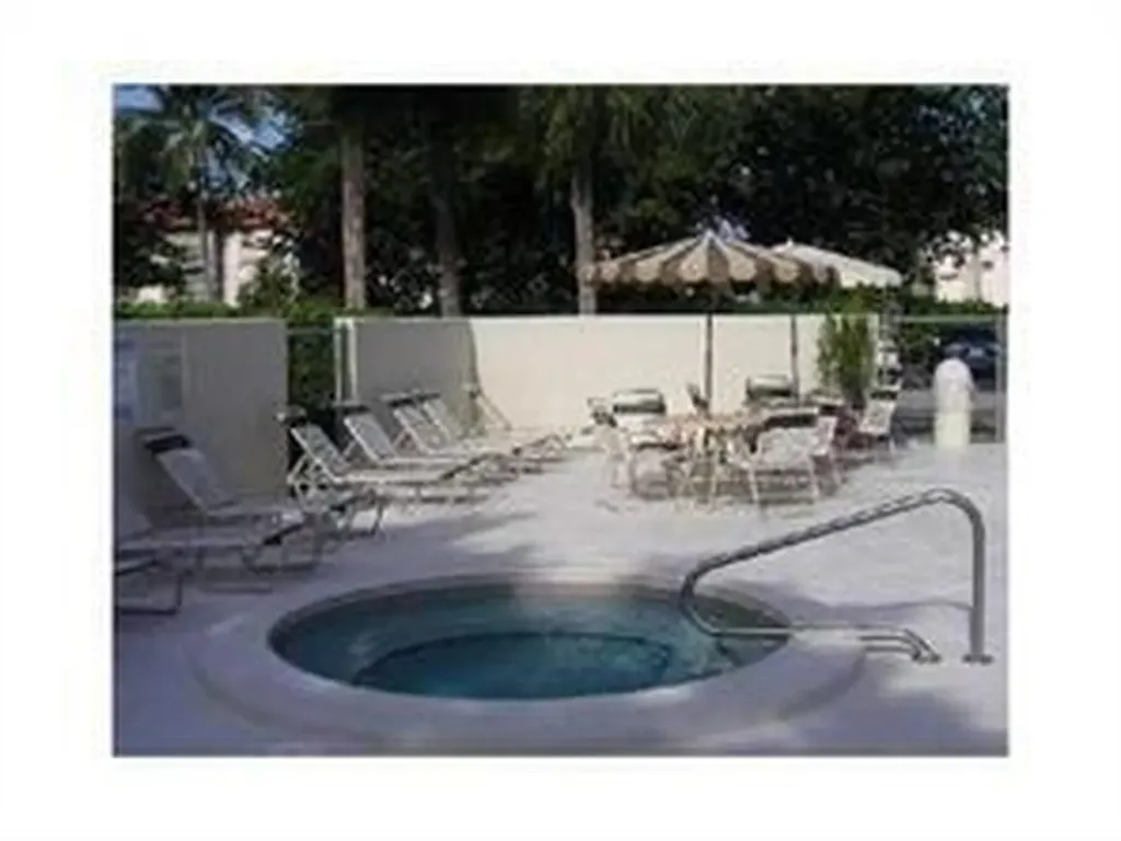 2771 Riverside Drive Coral Springs FL 33065