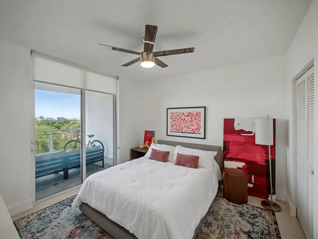 2600 SW 27th Avenue Miami FL 33133