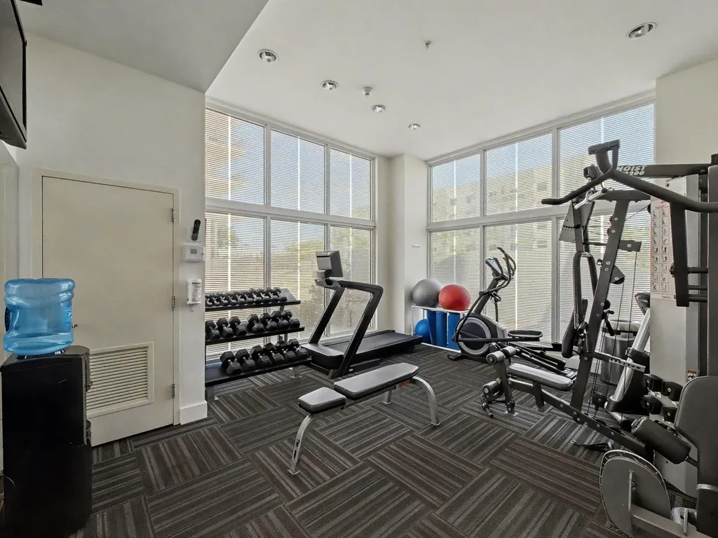 2600 SW 27th Avenue Miami FL 33133