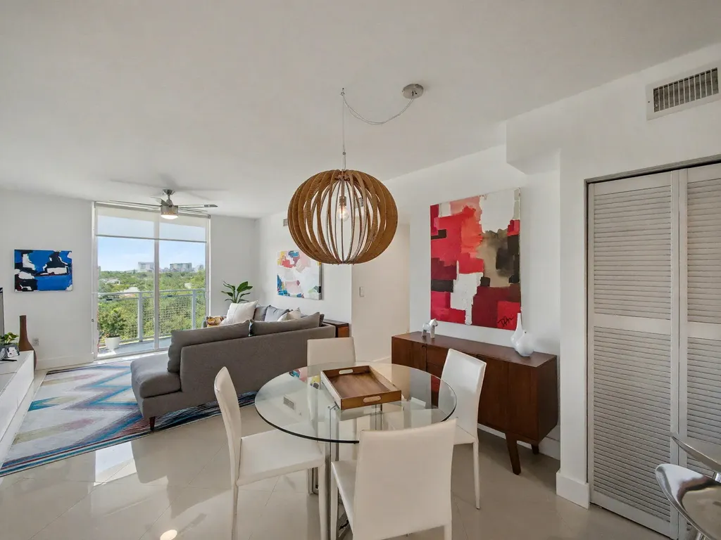 2600 SW 27th Avenue Miami FL 33133