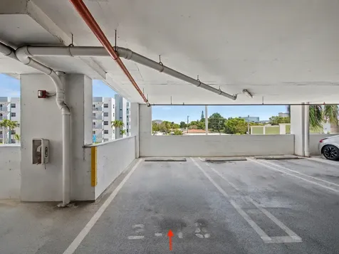 2600 SW 27th Avenue Miami FL 33133