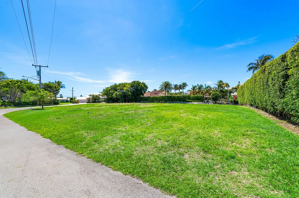 103 Bonito Drive Ocean Ridge FL 33435