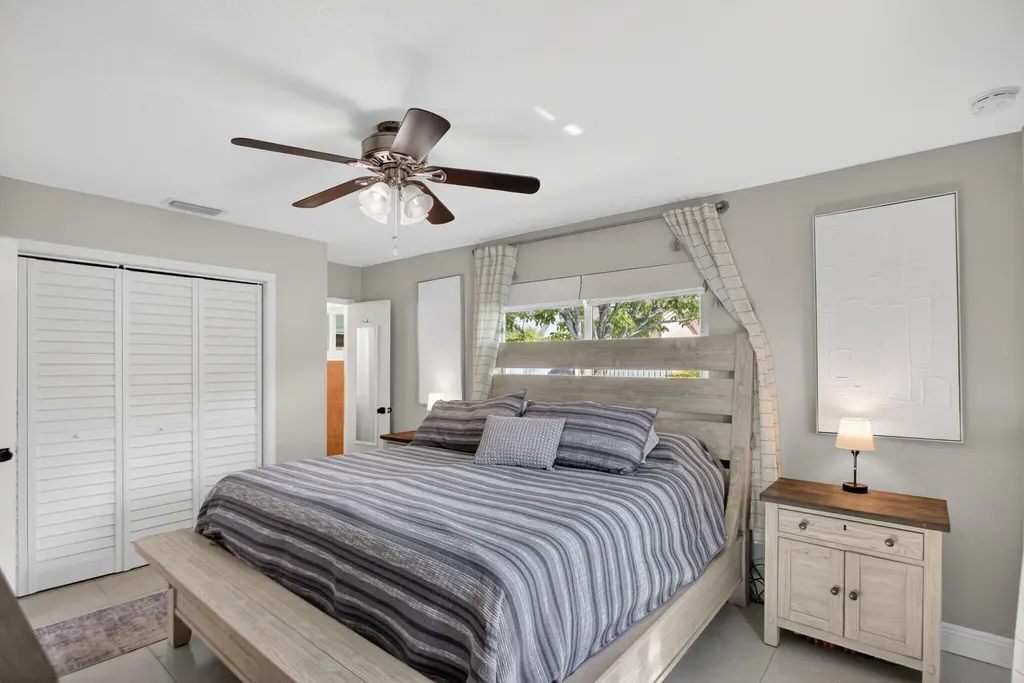 571 SE 14th Street Pompano Beach FL 33060
