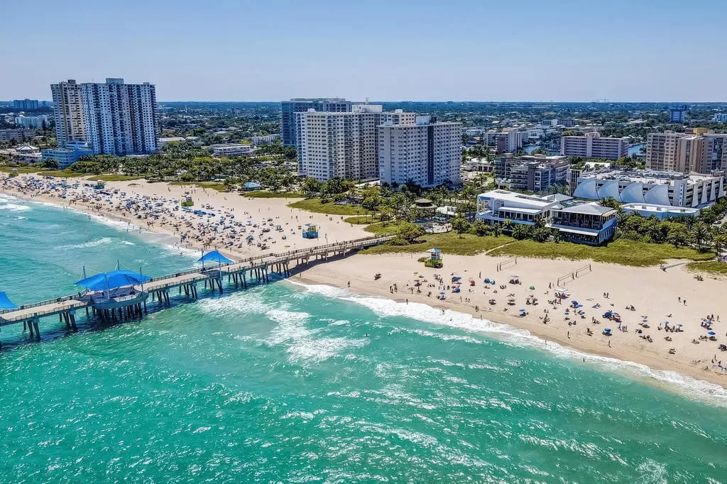 571 SE 14th Street Pompano Beach FL 33060