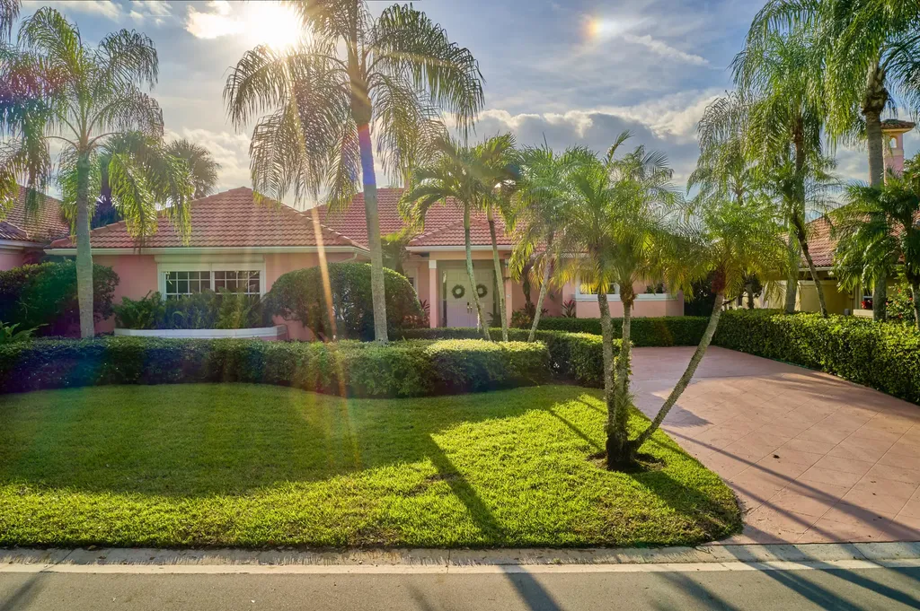 70 Cayman Place Palm Beach Gardens FL 33418