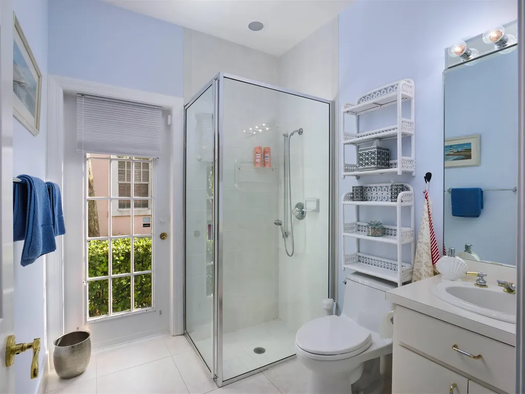 70 Cayman Place Palm Beach Gardens FL 33418