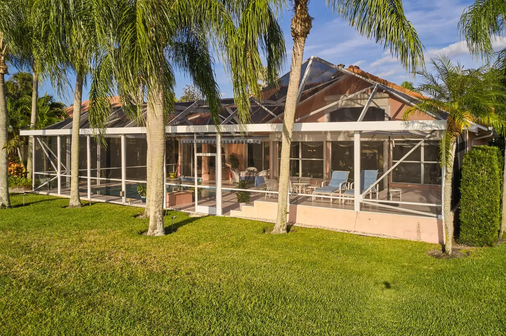 70 Cayman Place Palm Beach Gardens FL 33418