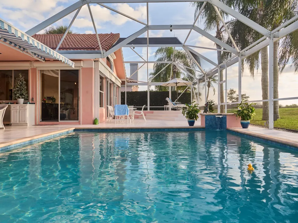 70 Cayman Place Palm Beach Gardens FL 33418