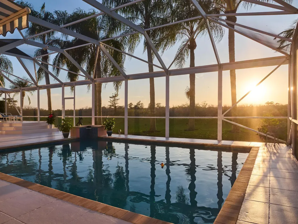 70 Cayman Place Palm Beach Gardens FL 33418
