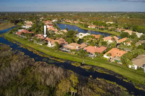 70 Cayman Place Palm Beach Gardens FL 33418