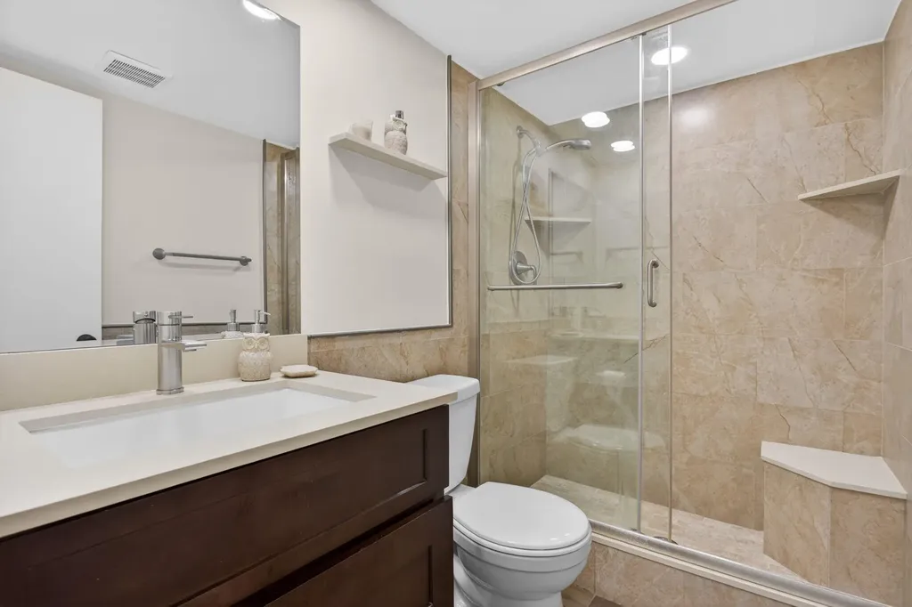 2950 N Palm Aire Drive Pompano Beach FL 33069