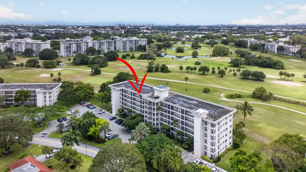 2950 N Palm Aire Drive Pompano Beach FL 33069