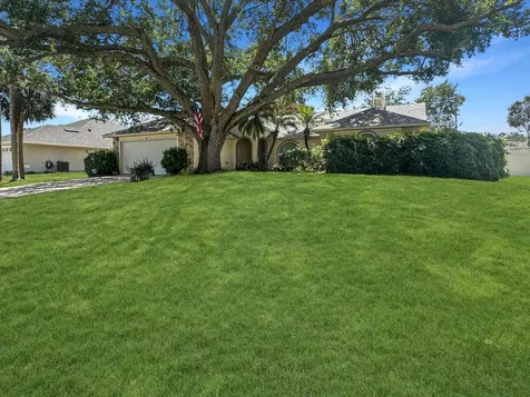 117 Hinchman Avenue Sebastian FL 32958