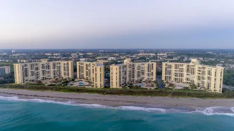 200 Ocean Trail Way Jupiter FL 33477