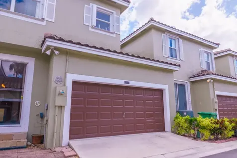 10585 NW 56th Place Coral Springs FL 33076
