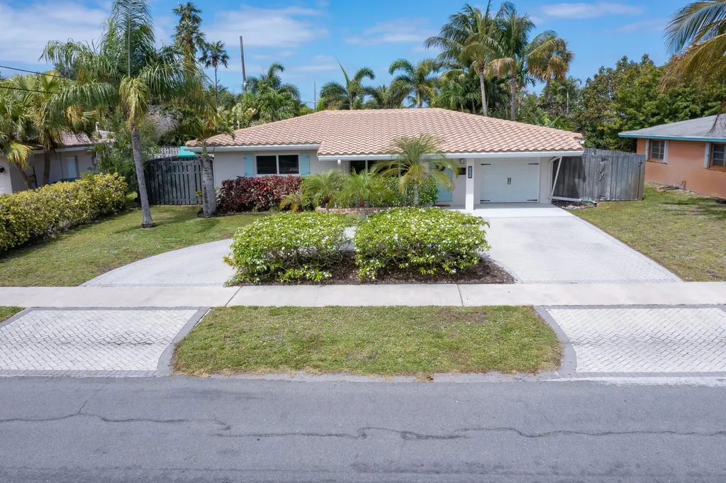 421 SE 4th Terrace Pompano Beach FL 33060