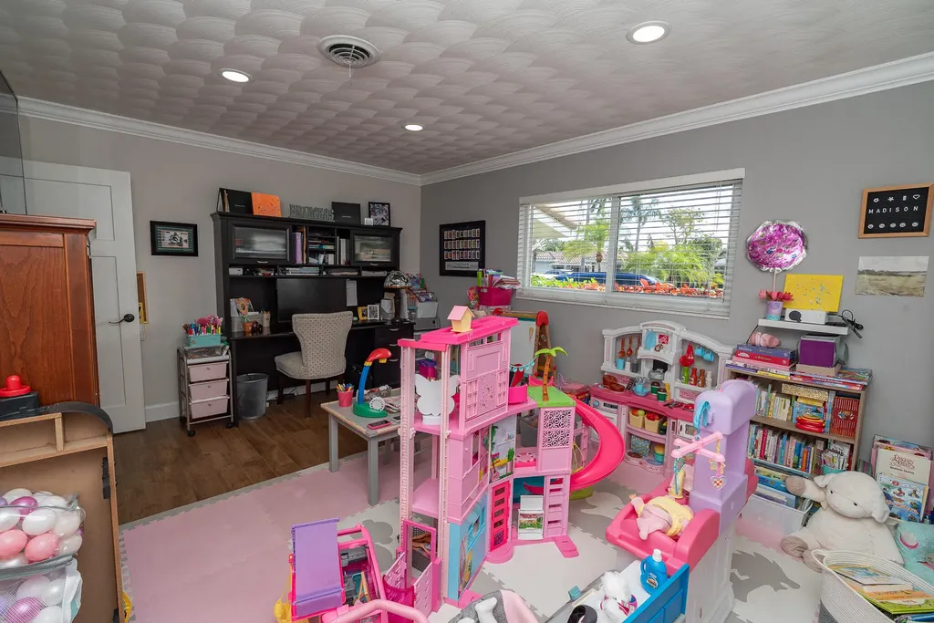 421 SE 4th Terrace Pompano Beach FL 33060