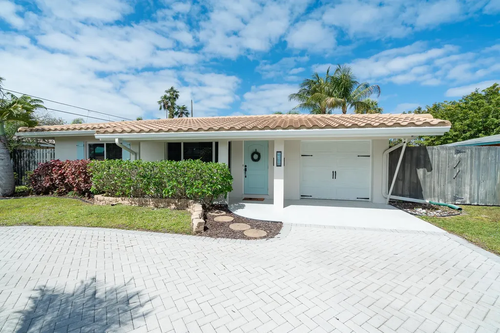 421 SE 4th Terrace Pompano Beach FL 33060