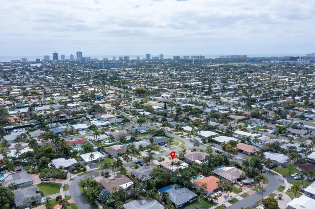 421 SE 4th Terrace Pompano Beach FL 33060