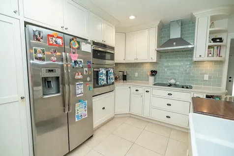 421 SE 4th Terrace Pompano Beach FL 33060
