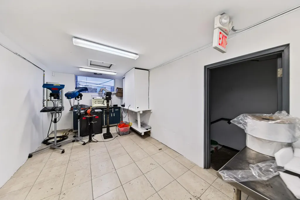936 NW 1st Street Fort Lauderdale FL 33311