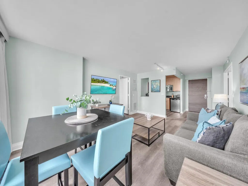 2670 E Sunrise Boulevard Fort Lauderdale FL 33304