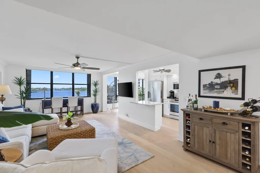 1648 Jupiter Cove Drive Jupiter FL 33469