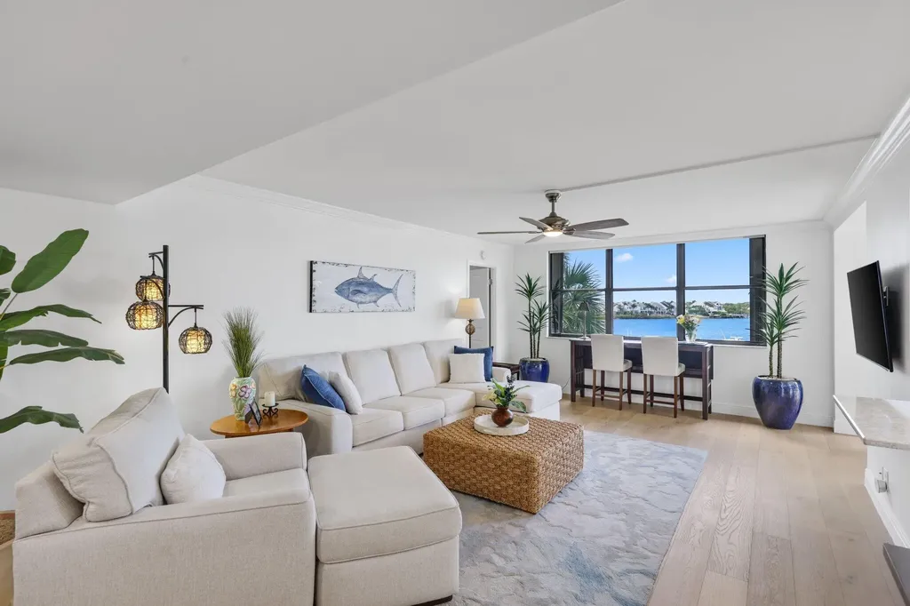 1648 Jupiter Cove Drive Jupiter FL 33469