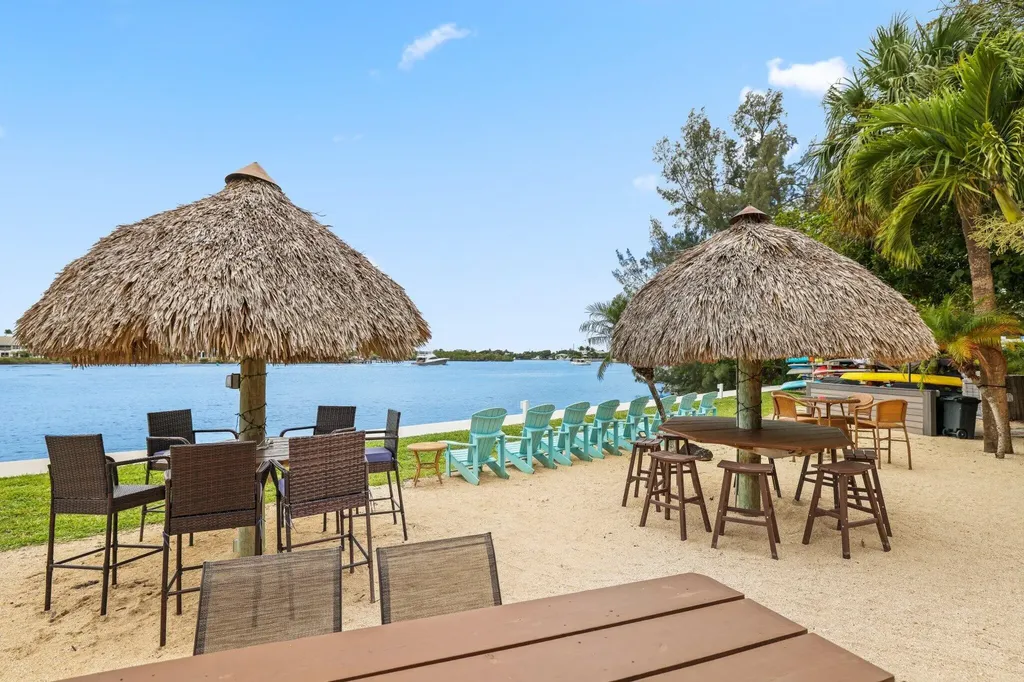 1648 Jupiter Cove Drive Jupiter FL 33469