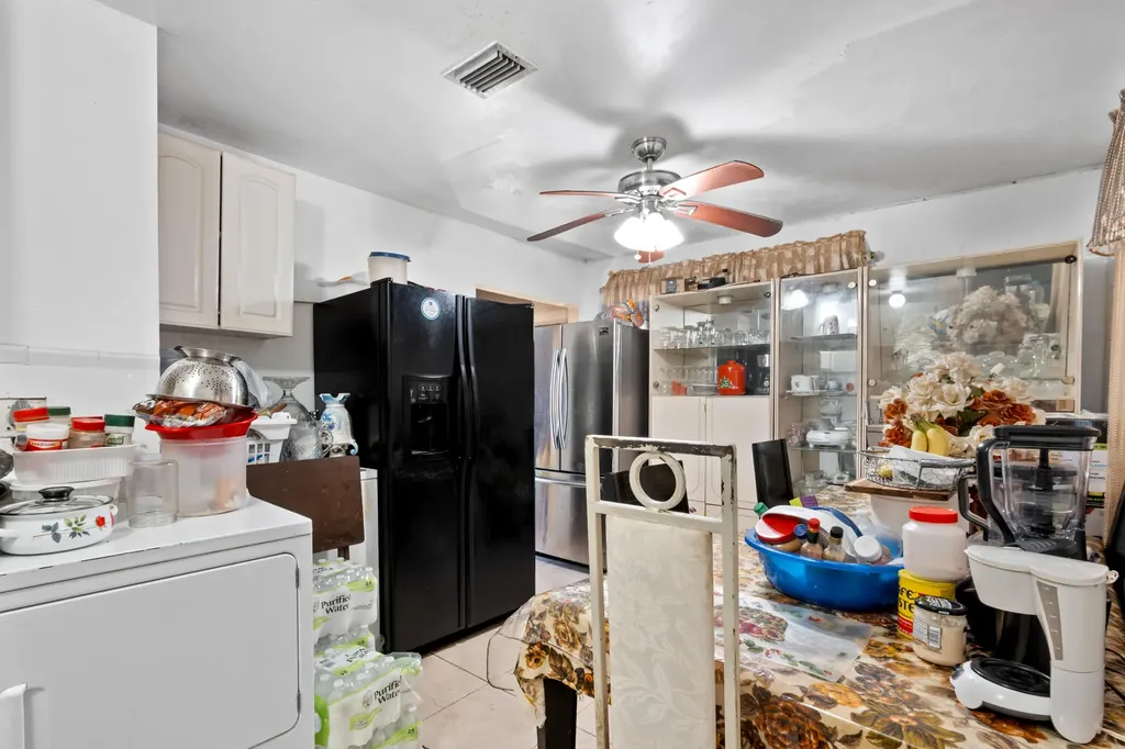 426 NE 166th Street North Miami Beach FL 33162