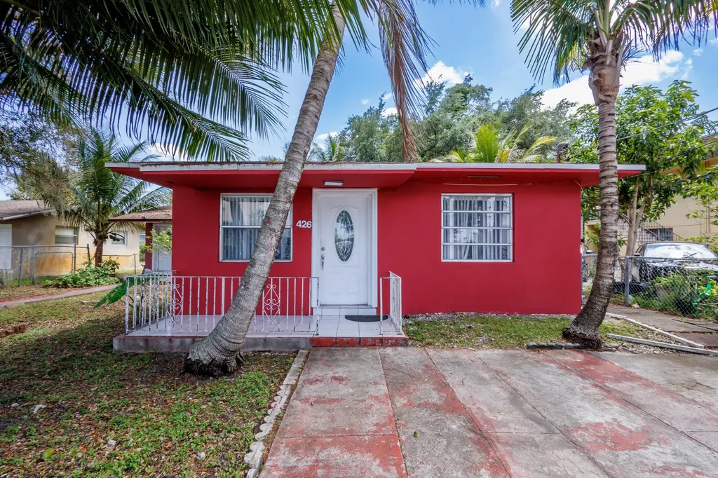 426 NE 166th Street North Miami Beach FL 33162