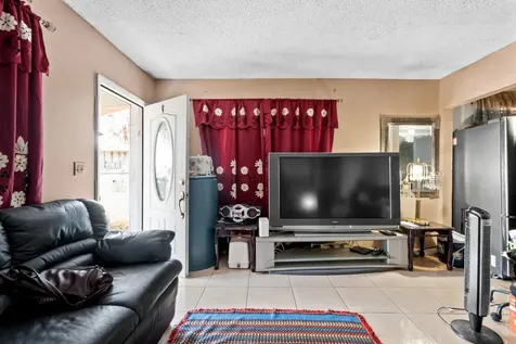 426 NE 166th Street North Miami Beach FL 33162