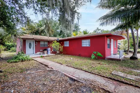 426 NE 166th Street North Miami Beach FL 33162