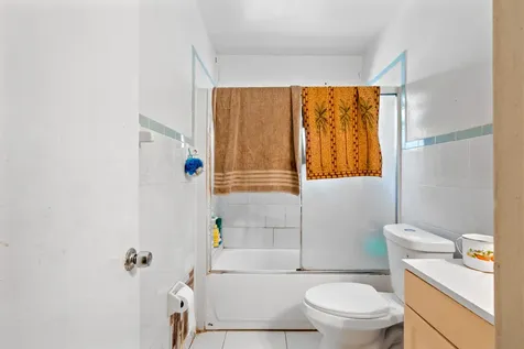 426 NE 166th Street North Miami Beach FL 33162
